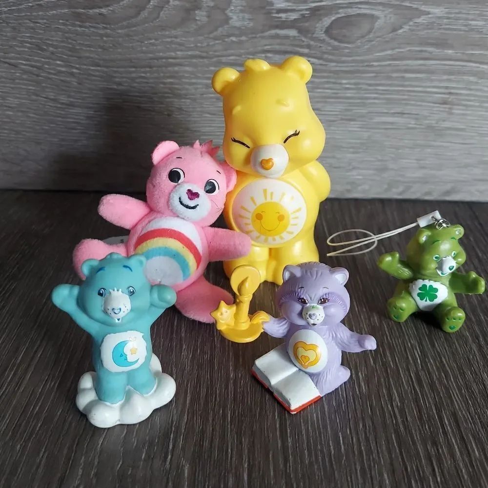 Care Bears Mini Toy Figures